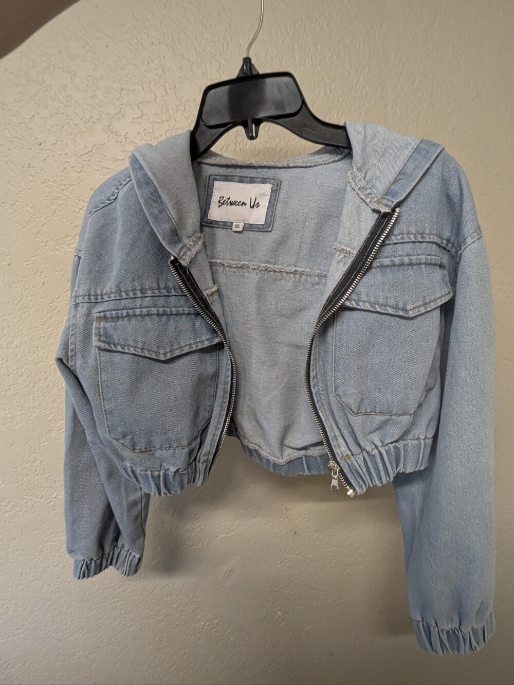 Light Blue Cropped Denim Hooded Jacket